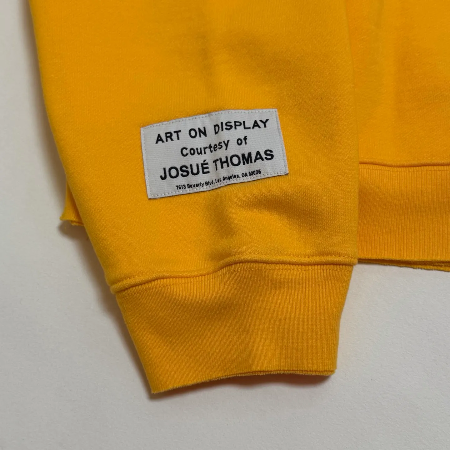 GALLERY DEPT. 90'S GD LOGO HOODIE 90's retro destruction yellow English hoodie Yellow S-XL Needs custom weaving and dyeing 500g high weight sweatshirt fabric Light fleece treatment on the inside Overall quite wide and comfortable Loose version Trendy and fashionable Same as the original version Water slurry non-touch printing process Original consistent hang tag with G LOGO hanging beads